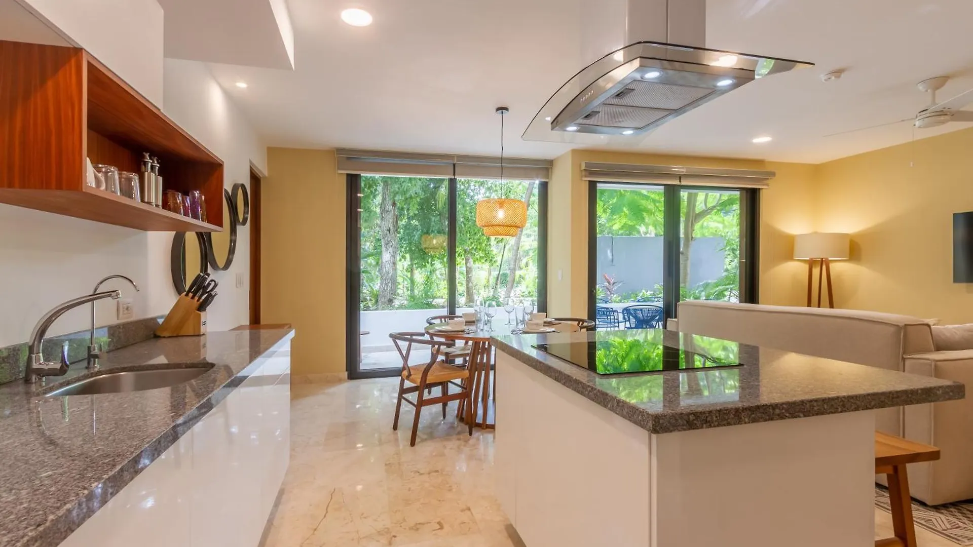 Tropical Bliss Apartments 3 Pools Rooftop Lounge And Gym Akumal